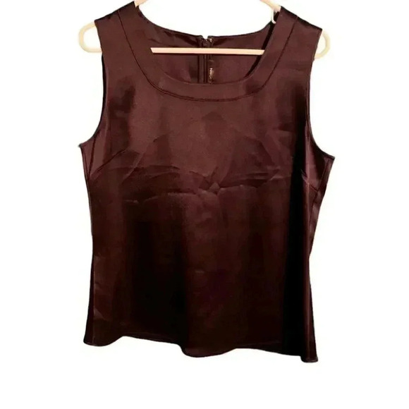 St.John Caviar Collection Liquid Satin Top - Picture 1 of 8